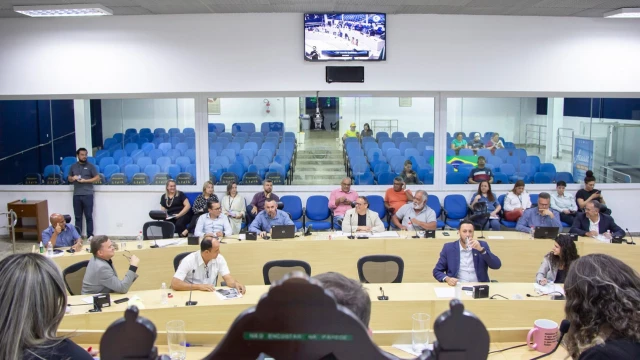 Câmara de Taubaté vota pela aprovação de projeto que altera calendário de eventos 