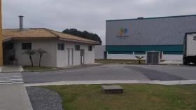 Trabalhador morre eletrocutado durante manutenção de máquina em Taubaté Trabalhador morre eletrocutado durante manutenção de máquina em Taubaté
