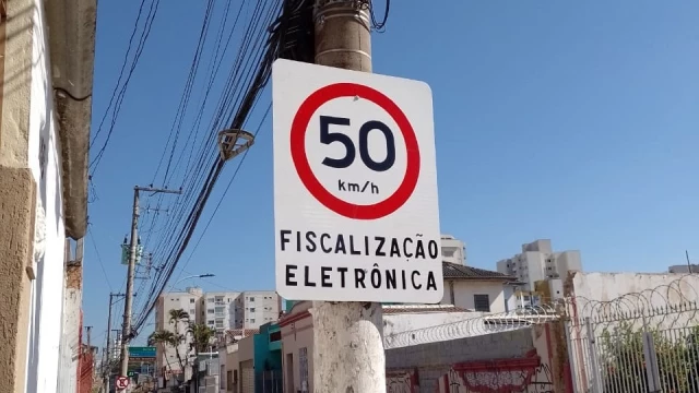 Taubaté aumenta limite de velocidade em três ruas da cidade 
