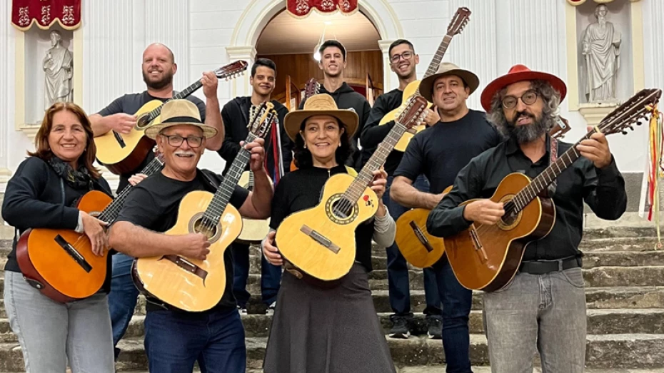 Orquestra de Violas Rio Abaixo apresenta show no Sesc Taubaté Orquestra de Violas Rio Abaixo apresenta show no Sesc Taubaté