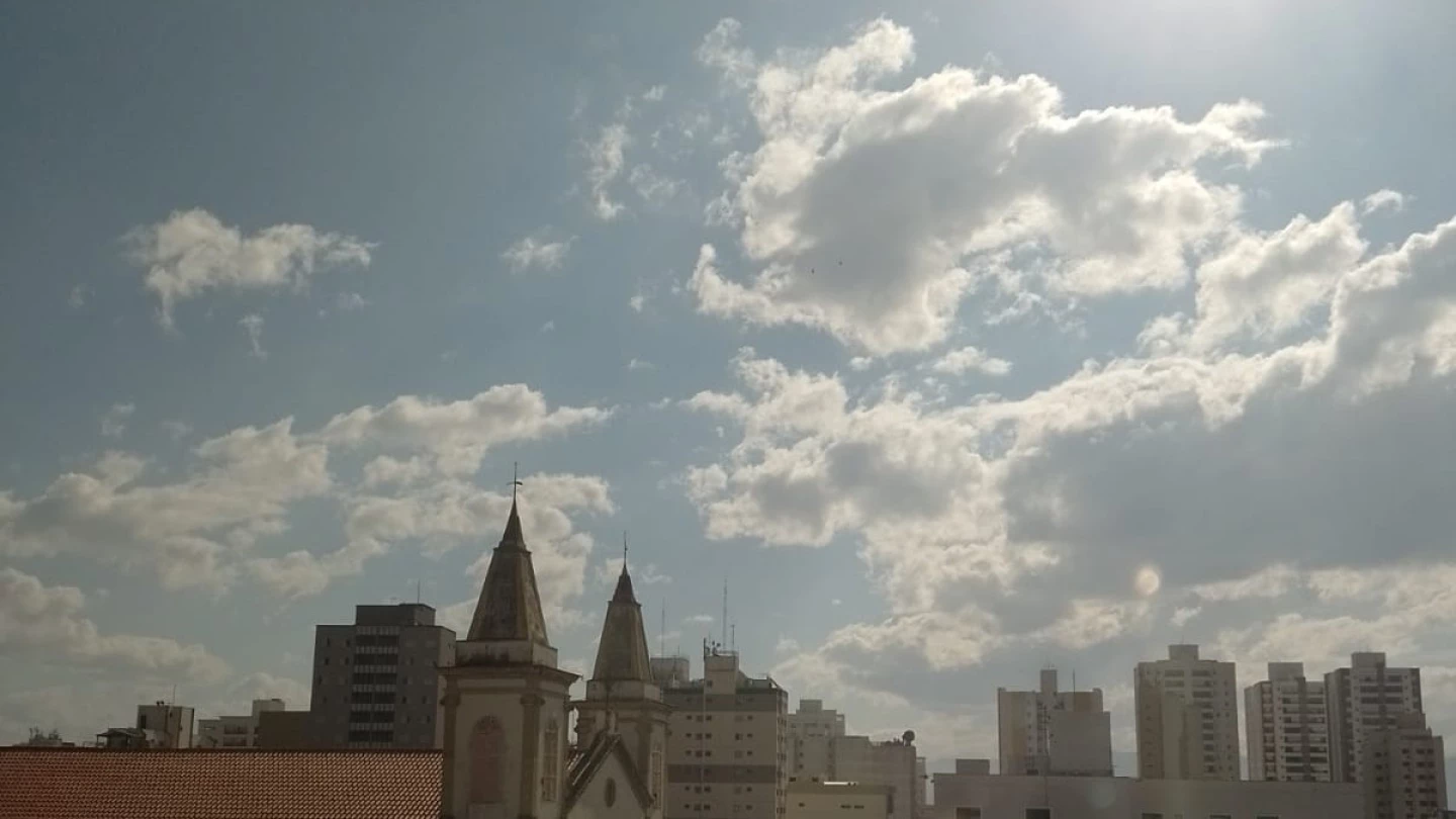 Tempo ensolarado e sem previsão de chuvas para este final de semana