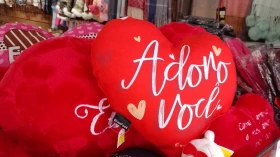 Dia dos namorados aquece as vendas do comércio de Taubaté