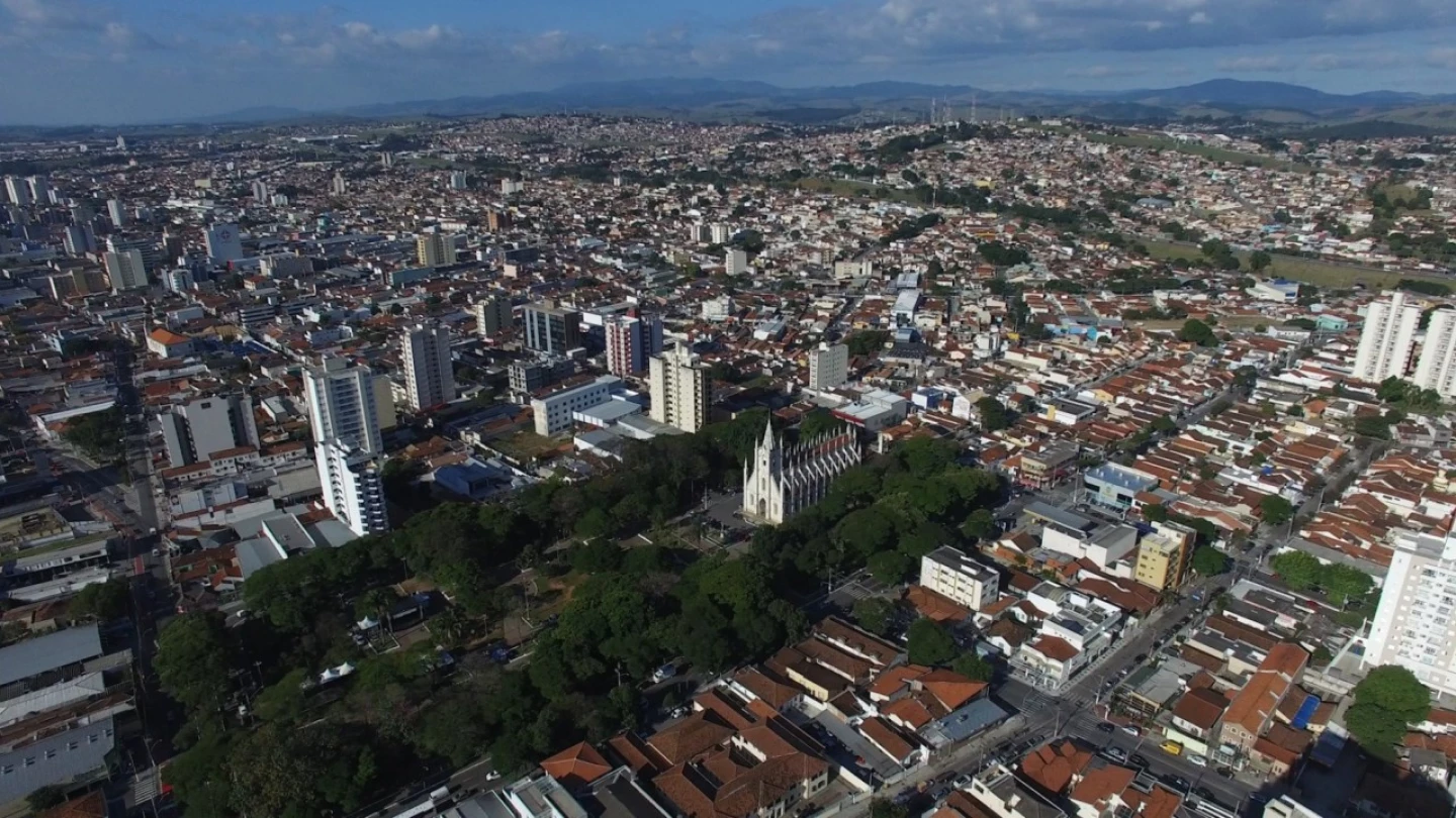 Dia ensolarado neste domingo em Taubaté
