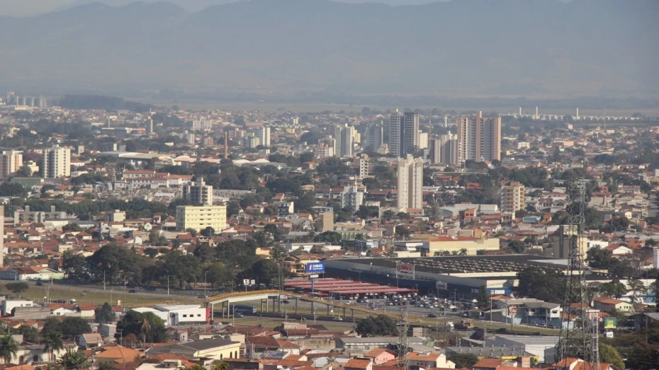 Domingo deve ser de sol em Taubaté