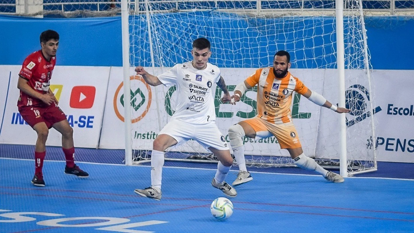 Taubaté Umbro Futsal conquista empate na Liga Nacional