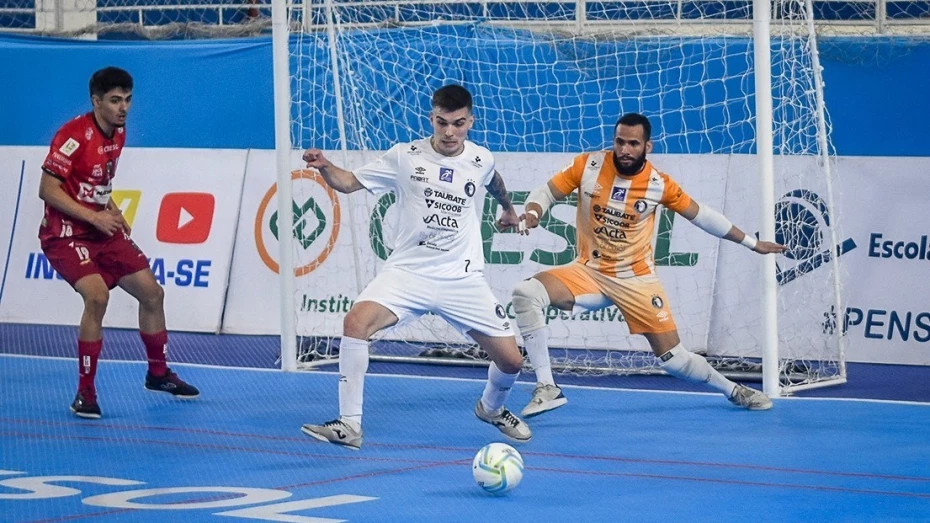 Taubaté Umbro Futsal conquista empate na Liga Nacional Taubaté Umbro Futsal conquista empate na Liga Nacional