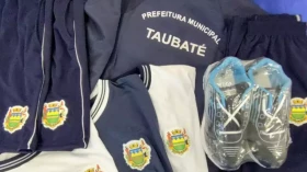Licitação para compra de uniformes escolares em Taubaté é suspensa novamente