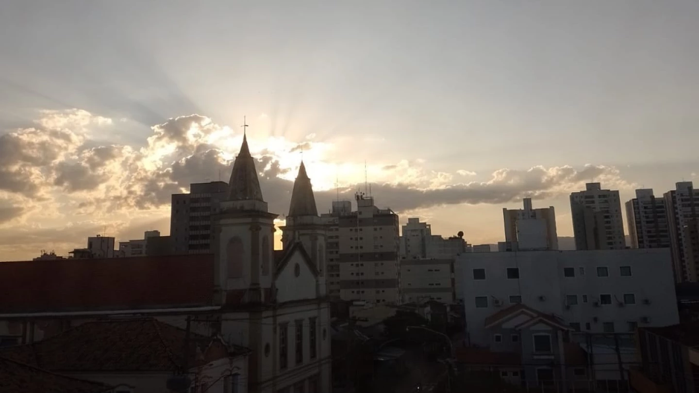 Domingo deve ser ensolarado em Taubaté