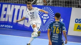 Taubaté Umbro Futsal enfrenta Jaraguá pela Talentos LNF