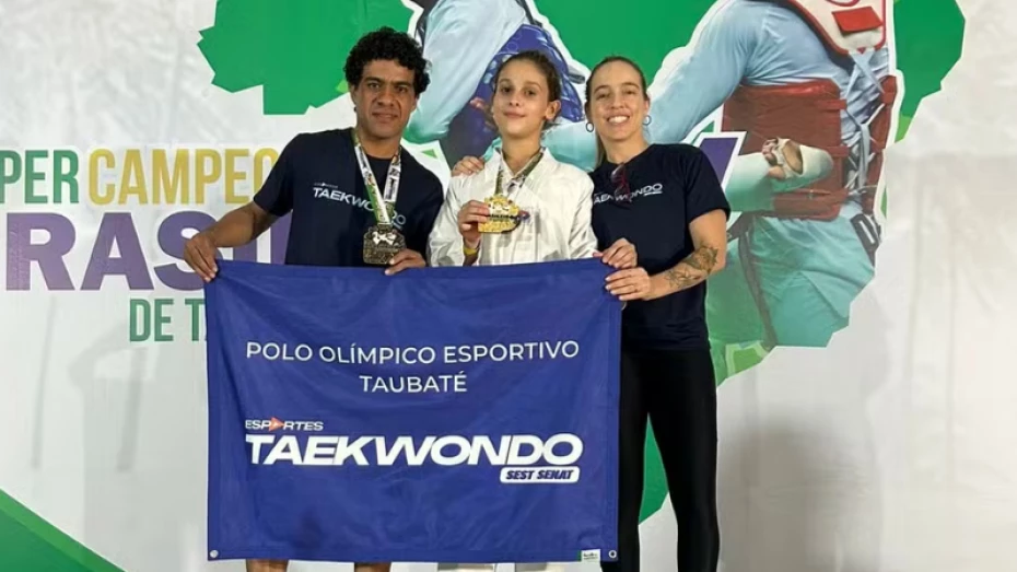 Aos 11 anos, taubateana é campeã brasileira de taekwondo infantil 