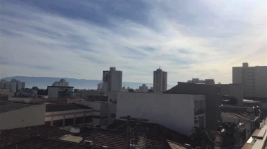 Domingo é de sol e pancadas de chuva em Taubaté