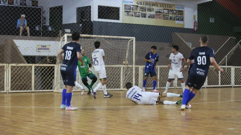 Taubaté Umbro Futsal conquista mais três pontos na Liga Paulista