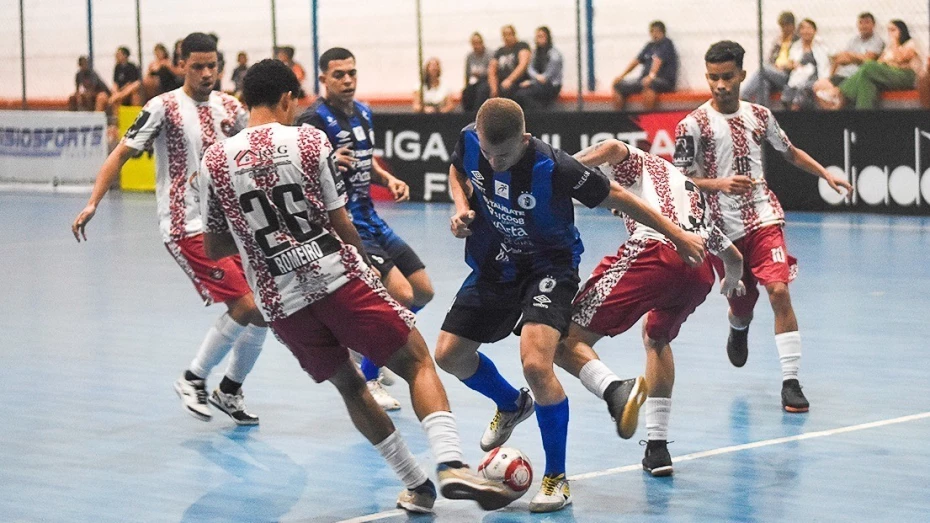 Taubaté Umbro Futsal vence Impacto Futsal e assume liderança da Liga Paulista