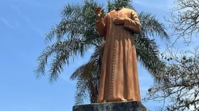 Estátua de Padre Cícero passará por restauração em Taubaté