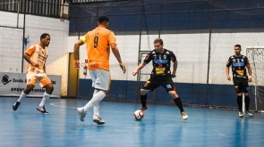 Taubaté: Taubaté Umbro Futsal vence e segue na liderança da Liga Paulista