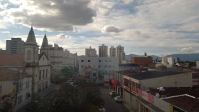 Quarta-feira tem céu parcialmente nublado em Taubaté