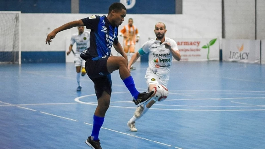 Taubaté Umbro Futsal busca classificação para as semifinais da Liga Paulista