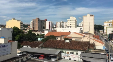 Domingo é de sol em Taubaté