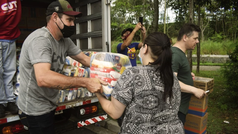 Sindmetau realiza a 21ª Campanha Natal Sem Fome