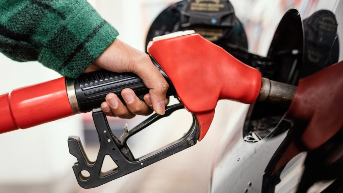 Preço médio da gasolina sobe em Taubaté