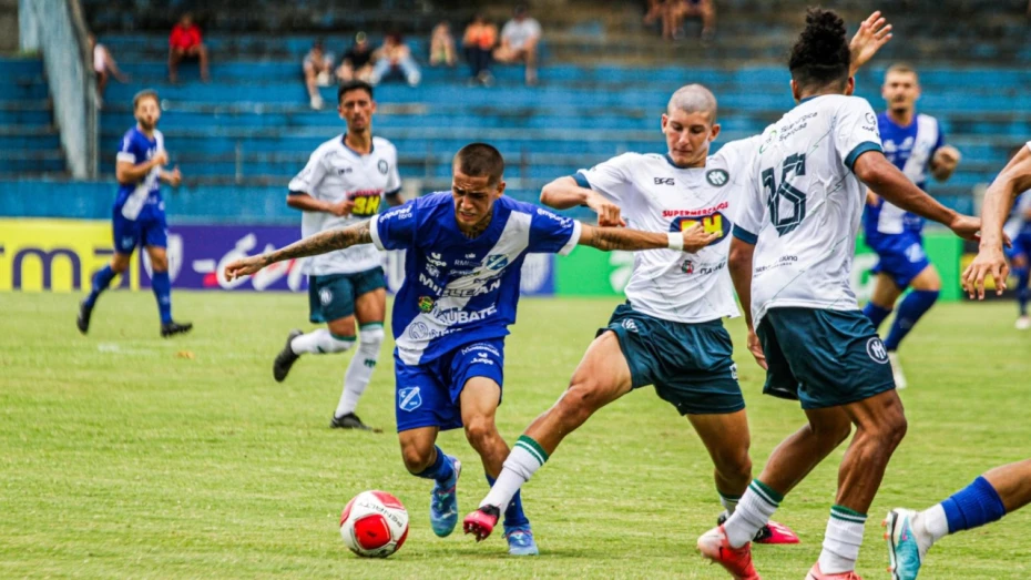 Taubaté vence Inter de Minas com golaço de Caio e mantém chances de classificação na Copinha