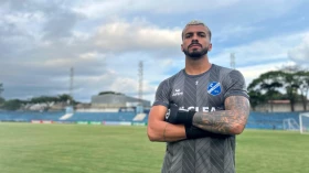 Esporte Clube Taubaté anuncia goleiro Cadu Neves para a Série A2 do Paulista