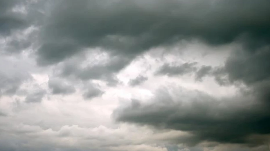 Defesa Civil alerta para passagem de frente fria e chances de chuva forte na região