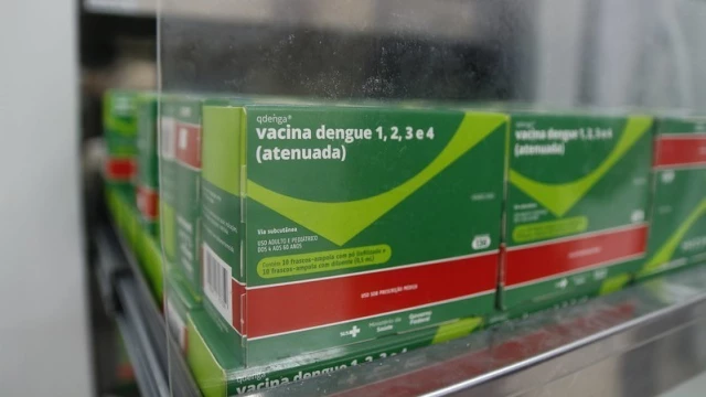 Secretaria de Saúde convoca crianças e pré-adolescentes para vacinação contra a dengue