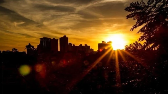 Sábado é ensolarado e com as temperaturas elevadas em Taubaté