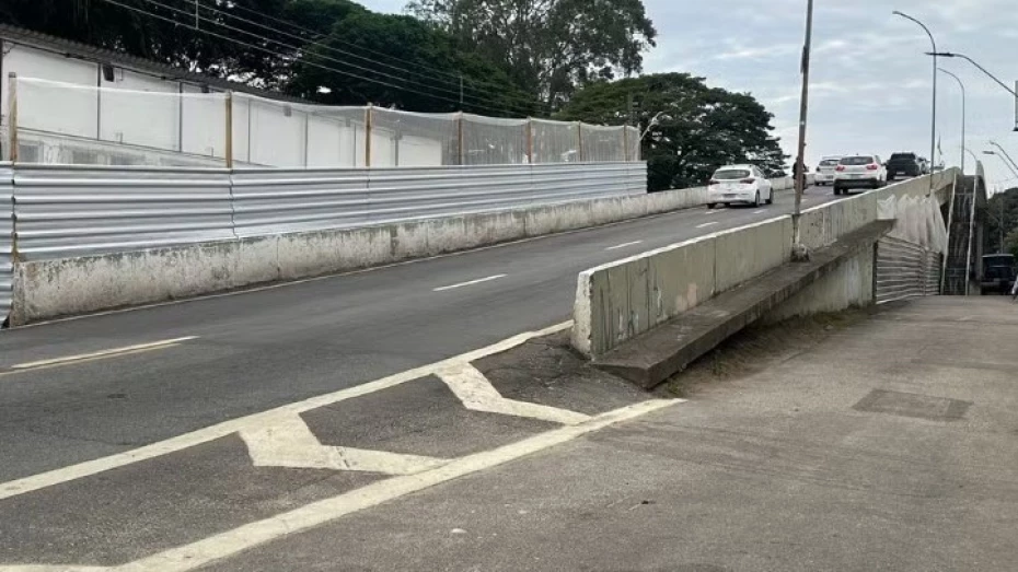 Prefeitura de Taubaté convoca empresa para discutir retomada de obras no Viaduto da CTI Prefeitura de Taubaté convoca empresa para discutir retomada de obras no Viaduto da CTI