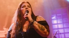 Cantora Twyla Correia, ex-The Voice Brasil, é vítima de assalto em Taubaté