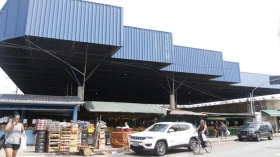 Mercado Municipal de Taubaté realiza feira livre nesta quinta-feira (17)