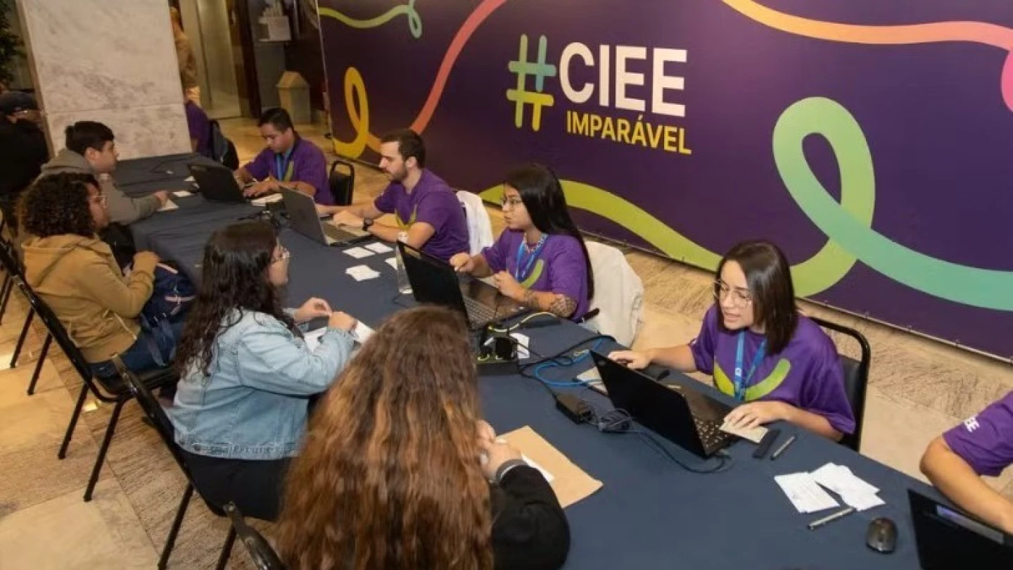 Ciee inicia a semana com mais de 40 vagas de estágio e aprendizagem abertas em Taubaté 