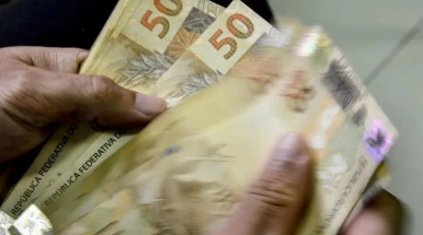 Procon Taubaté alerta sobre descontos indevidos em benefícios do INSS Procon Taubaté alerta sobre descontos indevidos em benefícios do INSS