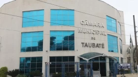 Câmara de Taubaté aprova reajuste de 4,8% para servidores da Casa