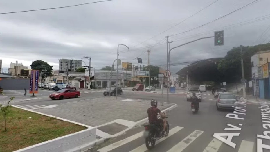 Obras de manutenção da Sabesp vão interditar cruzamento na Avenida do Povo e em outras ruas em Taubaté Obras de manutenção da Sabesp vão interditar cruzamento na Avenida do Povo e em outras ruas em Taubaté