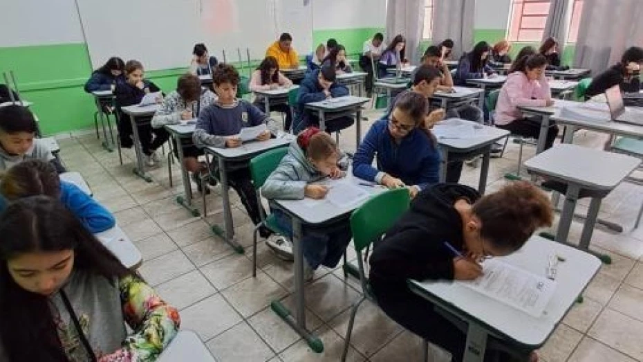 Estudantes de Taubaté são pré-selecionados para Olimpíadas Internacionais de Astronomia Estudantes de Taubaté são pré-selecionados para Olimpíadas Internacionais de Astronomia