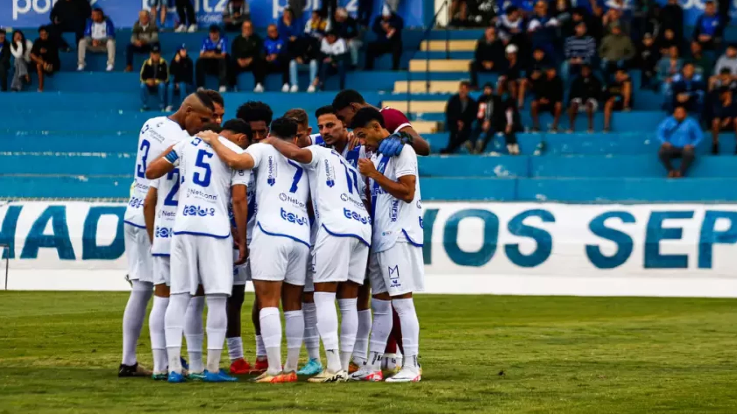Taubaté recebe o Santo André e busca reação na Copa Paulista