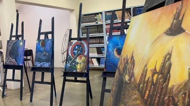 Centro Cultural e Biblioteca Central de Taubaté recebem exposições