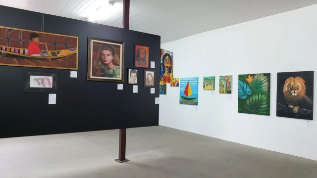 Alunos do Centro Cultural de Taubaté expõem suas obras no Espaço Francisco Leopoldo e Silva