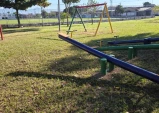 Prefeitura instala novo playground no Jardim Mourisco