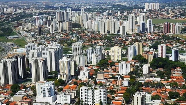 Havan abre banco de talentos para loja em Taubaté