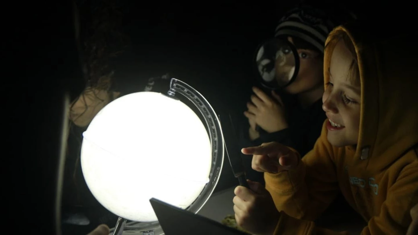Projeto Astronomia no Sítio promove atividades com planetário e exposições