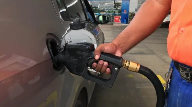 Preço do litro da gasolina aumenta em Taubaté Preço do litro da gasolina aumenta em Taubaté