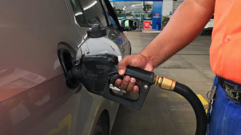 Preço do litro da gasolina aumenta em Taubaté Preço do litro da gasolina aumenta em Taubaté