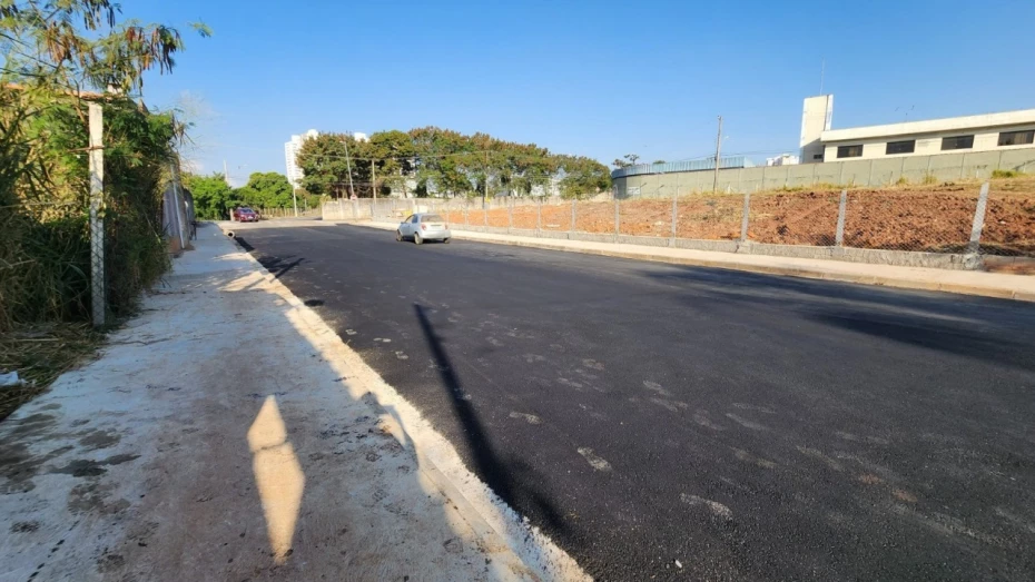Prefeitura conclui obra na avenida Antônio Philadelpho Pinto, na Estiva Prefeitura conclui obra na avenida Antônio Philadelpho Pinto, na Estiva