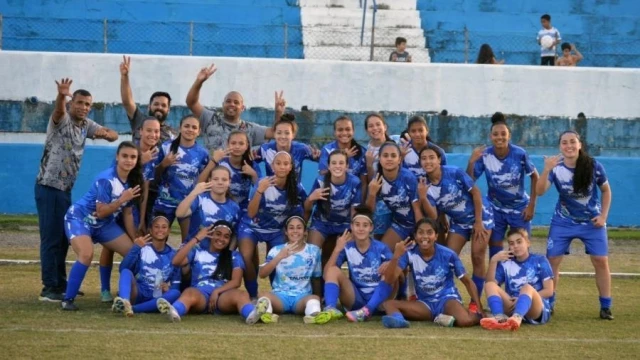 Futebol feminino de Taubaté celebra temporada de estreia no Brasileirão Sub17