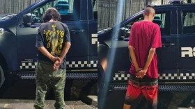 Ronda Ostensiva detém mulher e apreende adolescente com drogas