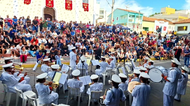Estudantes da rede municipal de ensino participam de Festivais de Bandas e Fanfarras