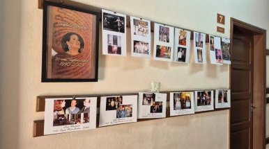 Escola Fêgo Camargo realiza exposição em comemoração aos 35 anos de trajetória da professora Leda Monteiro